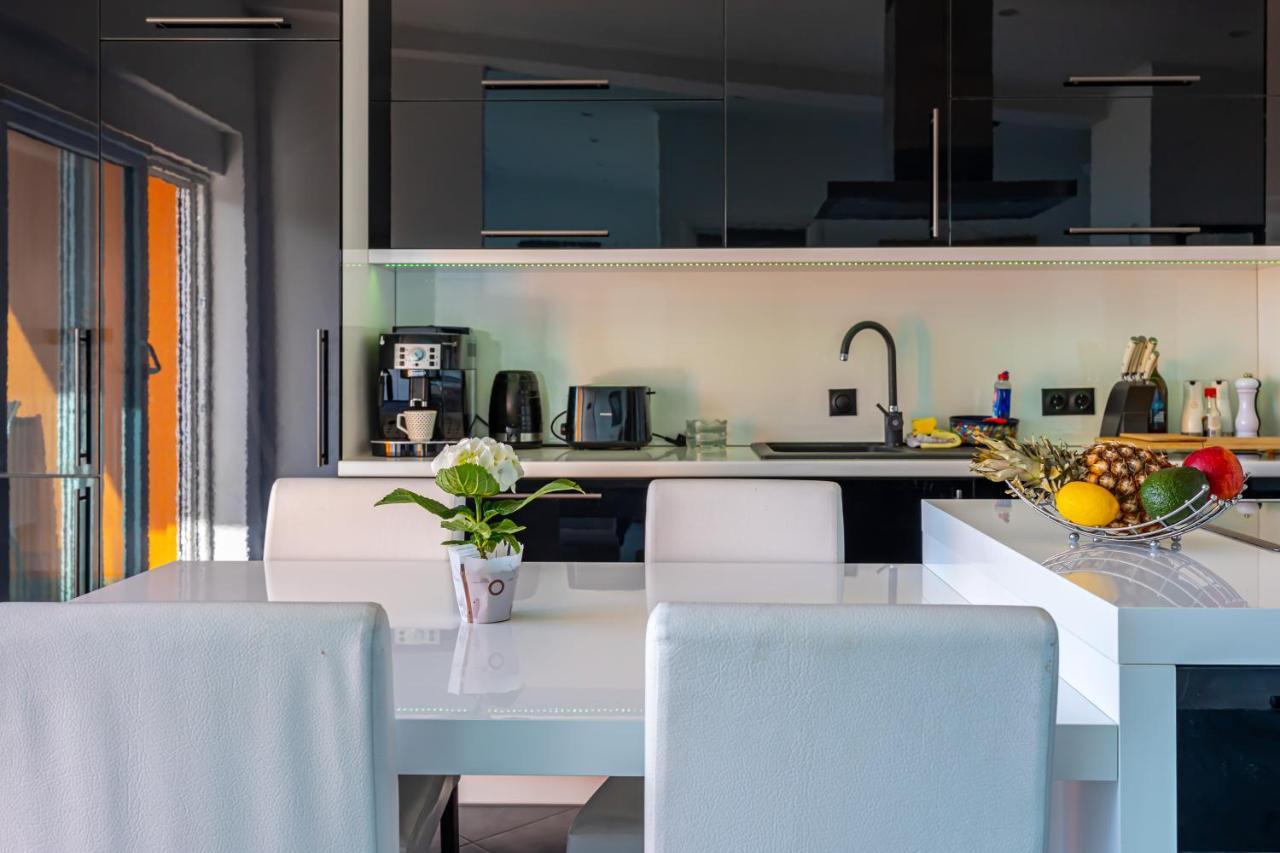 Apartments Marija Брибир Екстер'єр фото